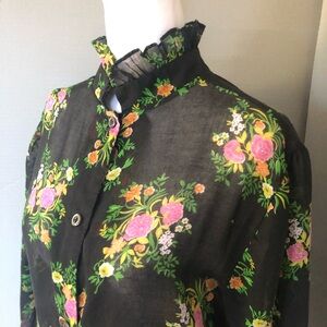 Vintage Floral Black Blouse with Ruffle Collar